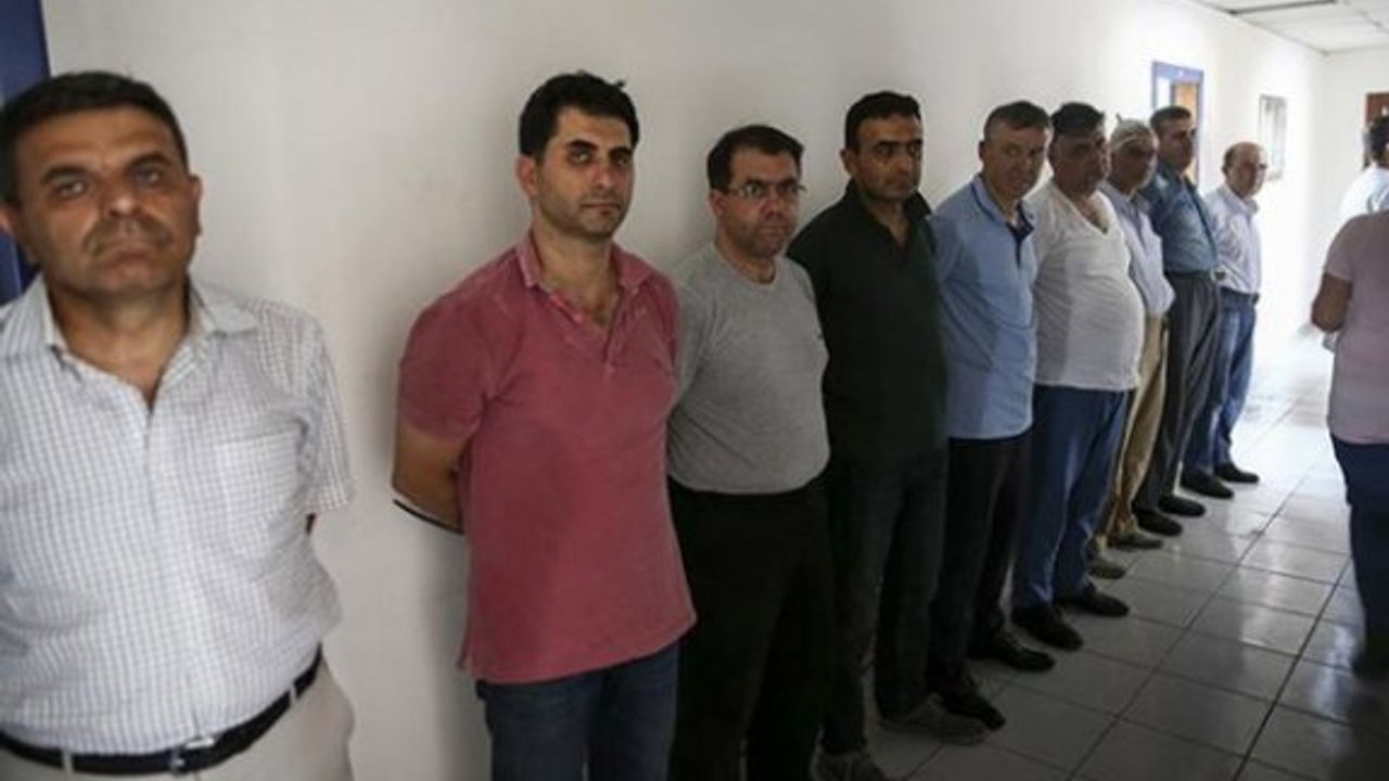 İŞTE İSİMLER. OKU VE KİM OLDUĞUNU ÖĞREN...