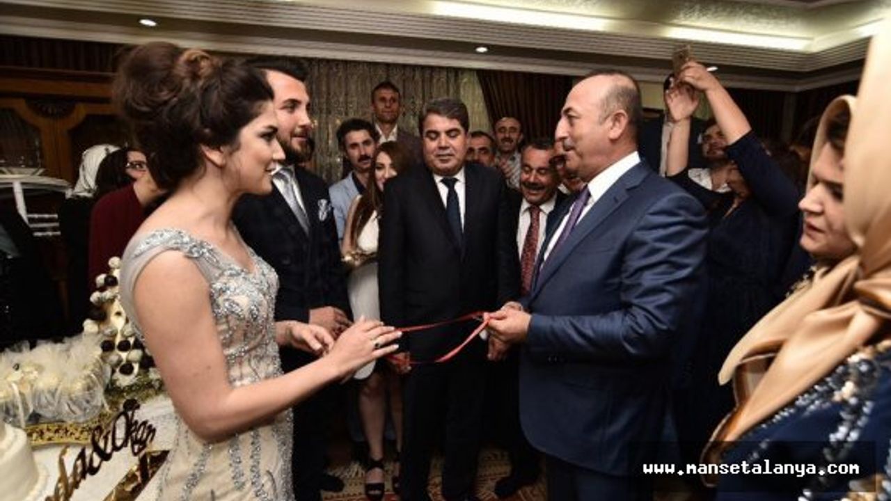 Çavuşoğlu ve Oktay ailesi dünür oldu