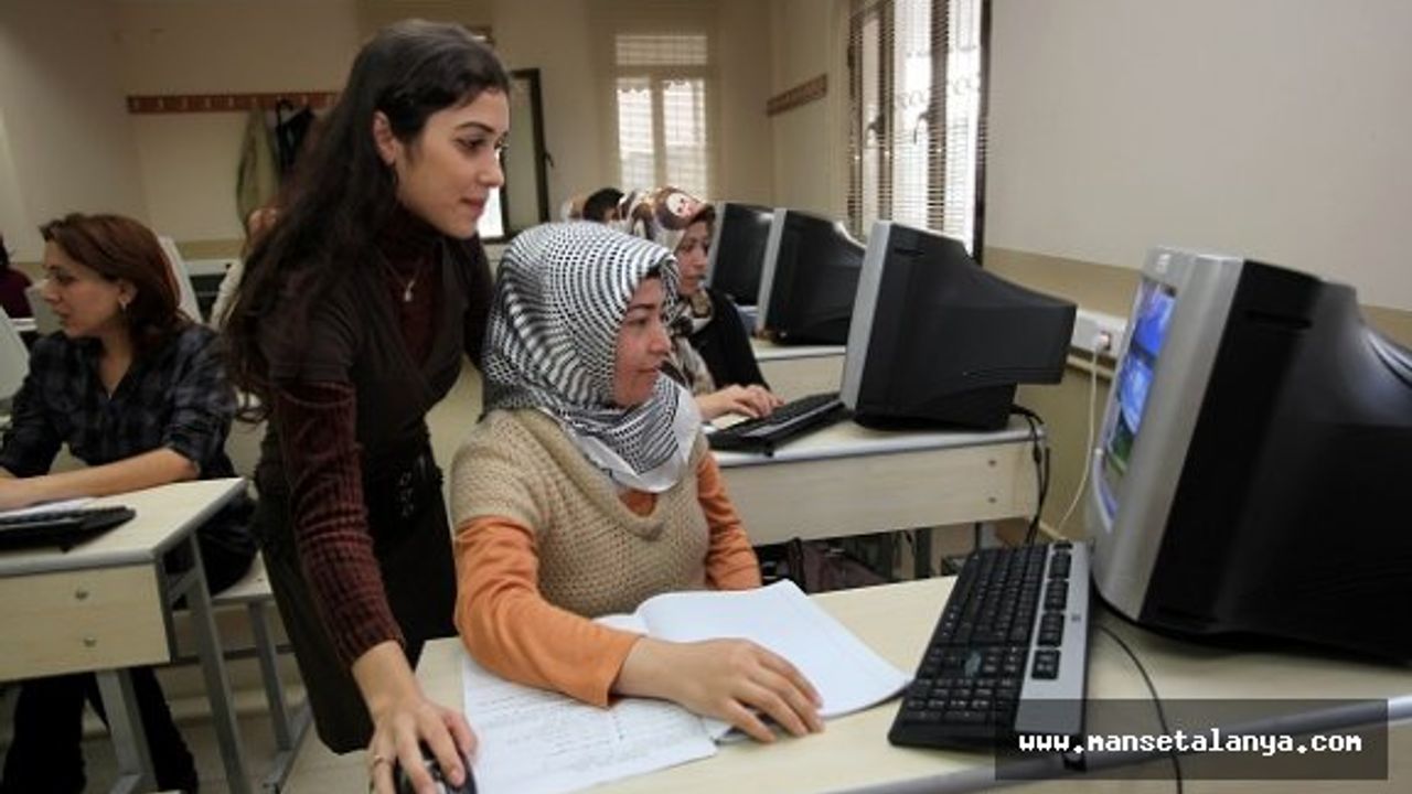 Alanya belediyesinin ücretsiz bilgisayar kursu başlıyor