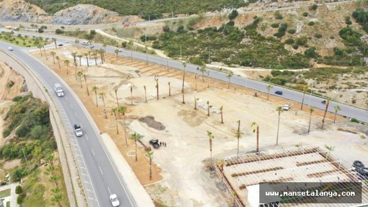 Alanya'nın batı girişinde "Yörük göçü" temalı peyzaj projesi