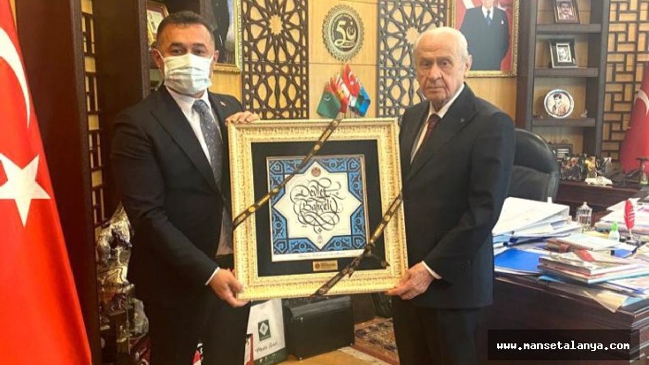 Başkan Yücel'den Bahçeli'ye temel atma ve toplu açılış daveti