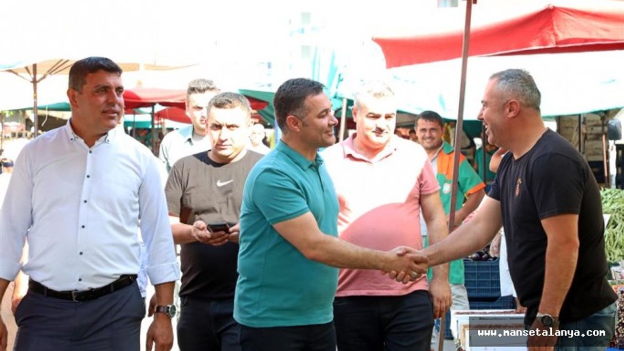BAŞKAN YÜCEL PAZARCI ESNAFINI ZİYARET ETTİ
