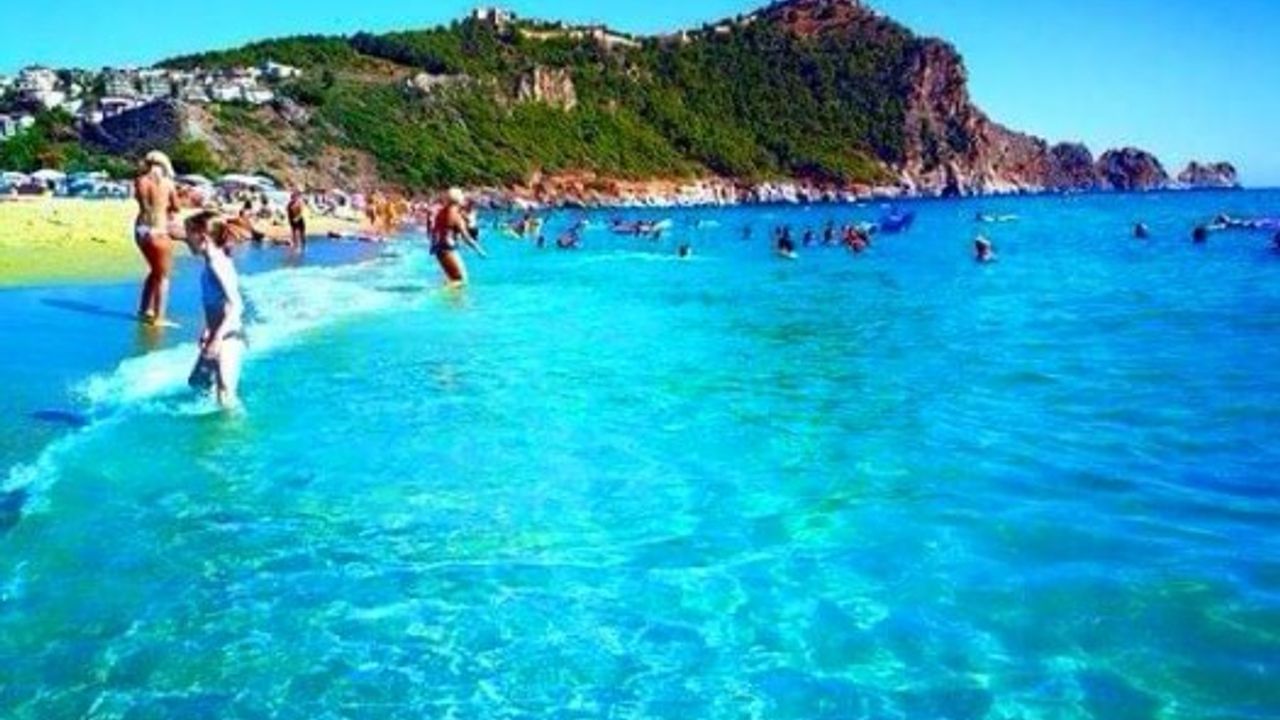 Alanya'da turistleri rahatsız eden Suriyelilere jet müdahale