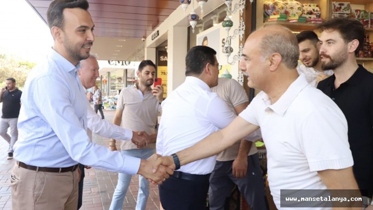AK PARTİ, ALANYA’DA GÖNÜL ALMAYI SÜRDÜRÜYOR