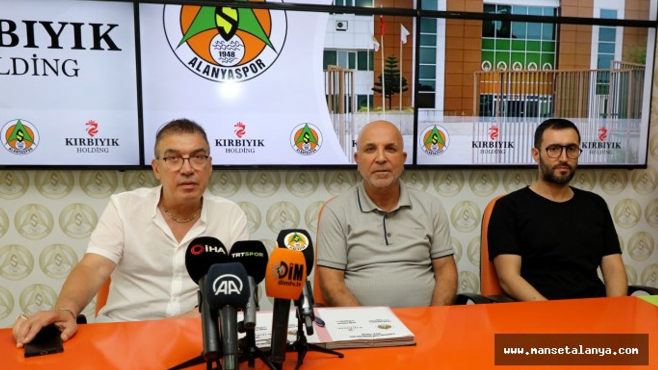 ALANYASPOR'UN STADYUM İSİM SPONSORU DEĞİŞTİ