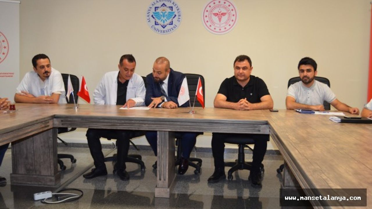 ALKÜ BAŞHEKİMİ KARAHAN, ALANYA'DA KAMU KAYNAKLI CARİ AÇIĞIN AZALTILMASI İÇİN GİRİŞİMLERDE BULUNDU!