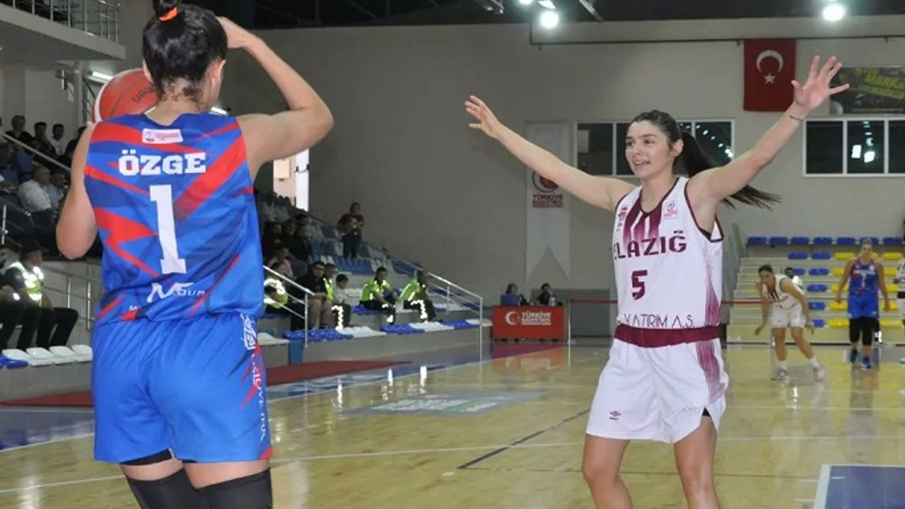 BAYAN BASKETBOL TAKIMI YENİLGİ İLE BAŞLADI