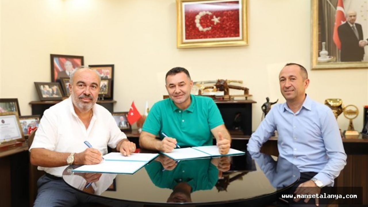 İMZALAR ATILDI! BAŞKAN YÜCEL ALANYA’YA YENİ BİR SAĞLIK MERKEZİ KAZANDIRIYOR