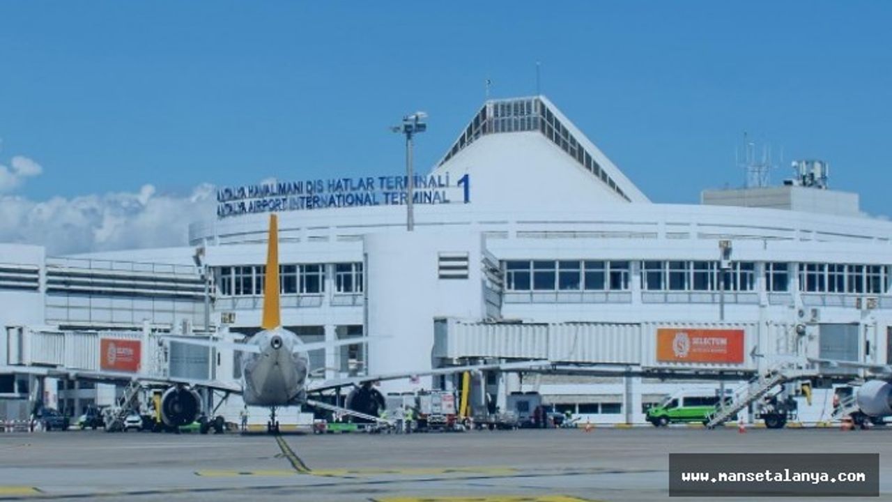RUSYA'DAN ANTALYA'YA SON BİLET, 11 BİN DOLARA SATILDI