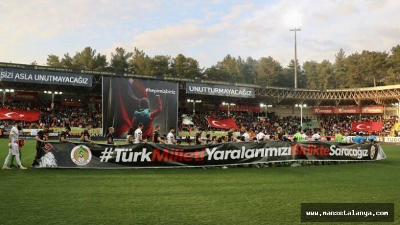 ALANYASPOR KULÜBÜNDEN AÇIKLAMA: DEVLETİMİZİN YANINDAYIZ!