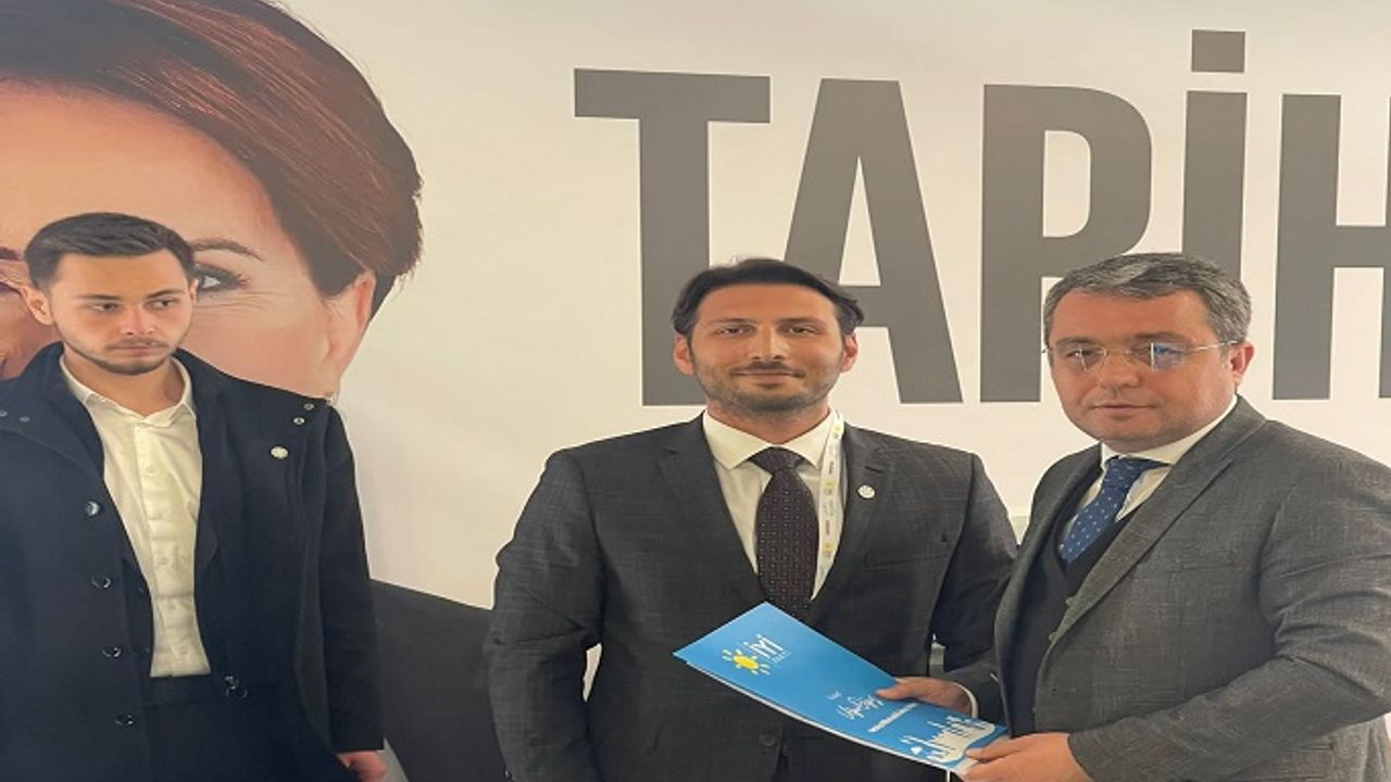 ALANYA İYİ PARTİDEN BAŞVURU YAPAN İLK İSİM UĞUR OĞUZ OLDU