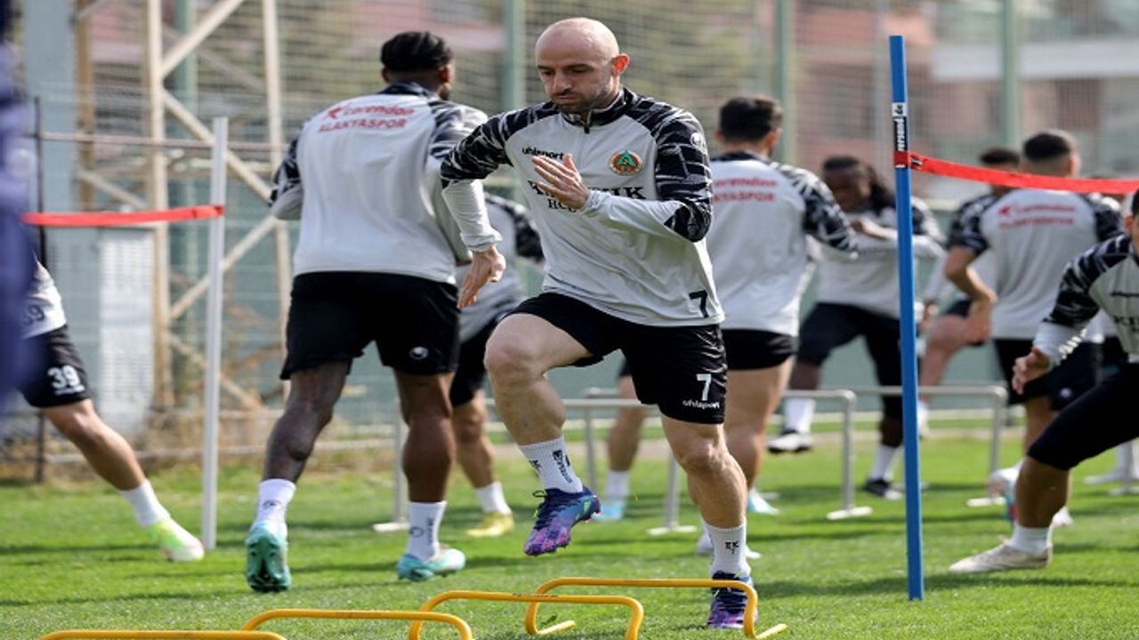 ALANYASPOR'DA BAŞAKŞEHİR HAZIRLIĞI TAMAM!