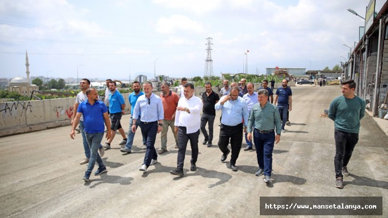 ALANYA BELEDİYESİ MAHMUTLAR SANAYİSİ’NE SSB UYGULAMASIYLA BETON YOL YAPTI