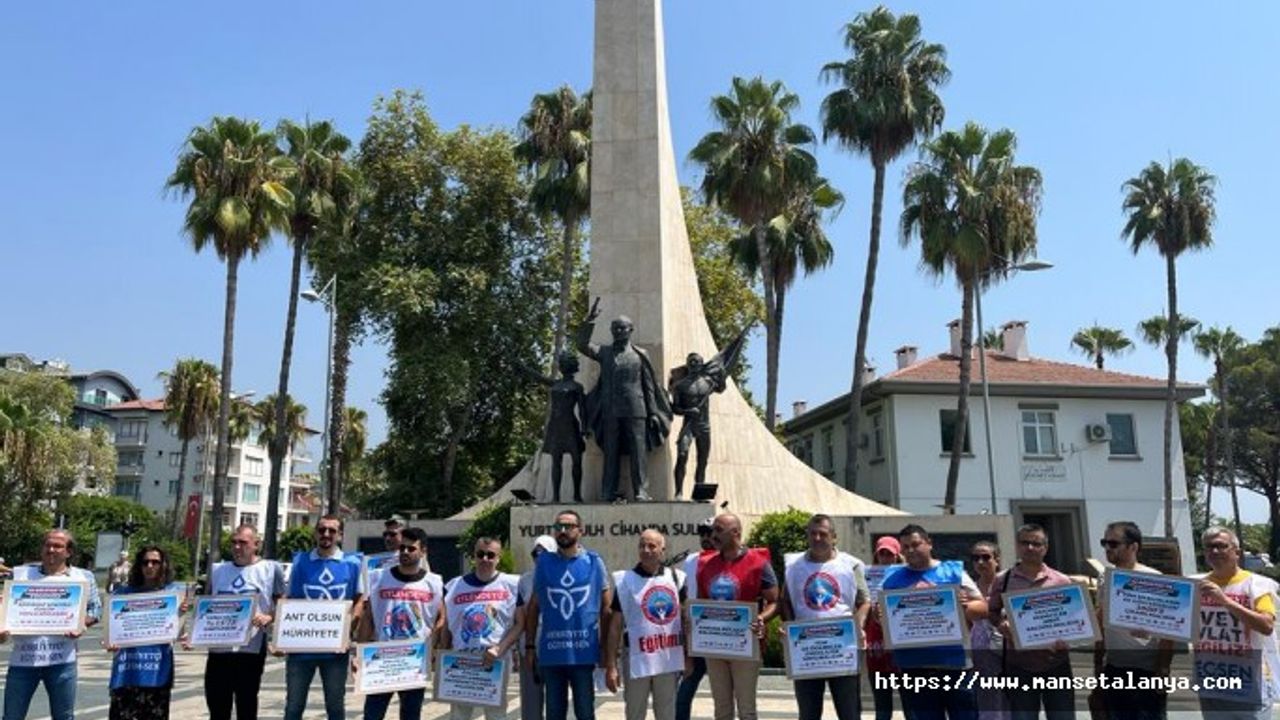 Alanya da Kamu emekçileri iş bıraktı