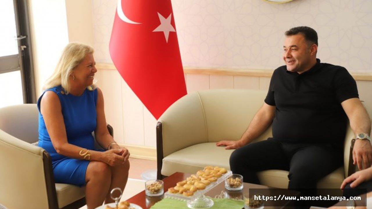 BAŞKAN YÜCEL İSPANYA MARBELLA BELEDİYE BAŞKANI MUNOZ’U AĞIRLADI