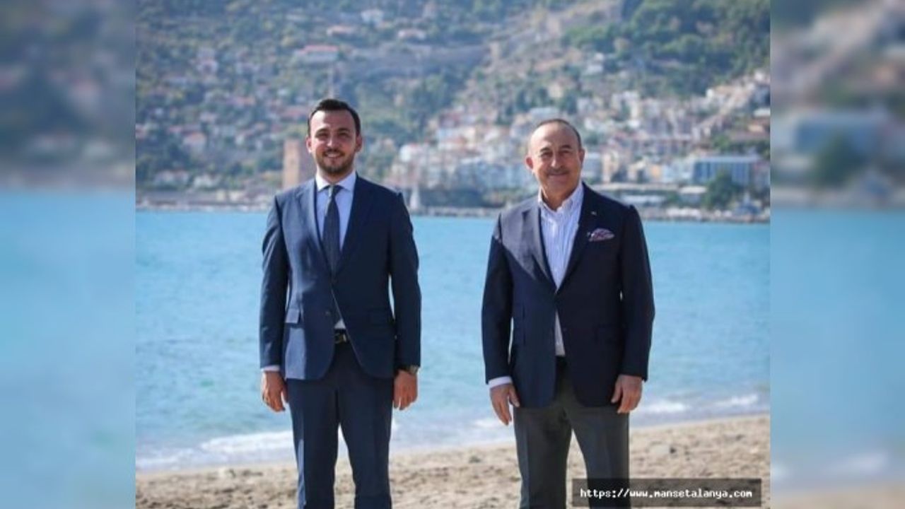 Çavuşoğlu'ndan Toklu için övgü dolu sözler:Bu bir veda değil, Alanya için!