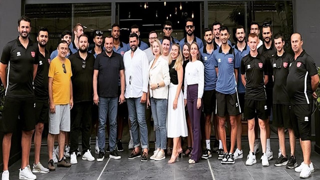 ABG BRAND GROUP'TAN EFELERE DAVET