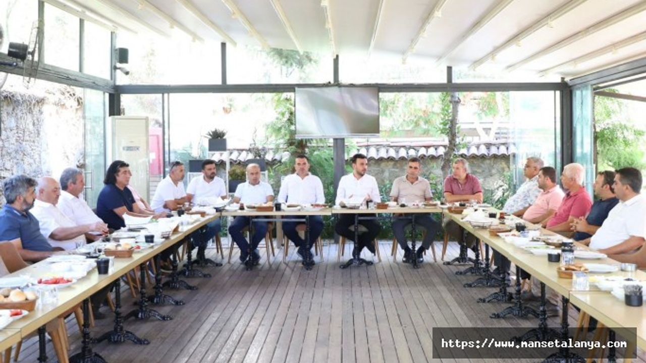 AK PARTİ ALANYA BELEDİYE BAŞKAN ADAYİ TOKLU, MUHTAR BULUŞMASINI SÜRDÜRÜYOR "BİRLİKTE GELECEĞE YÜRÜYORUZ"