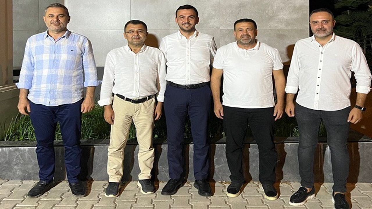 AK PARTİ İLÇE BAŞKAN ADAYLARI YOLA ÇIKTI. TOKLU UĞURLADI