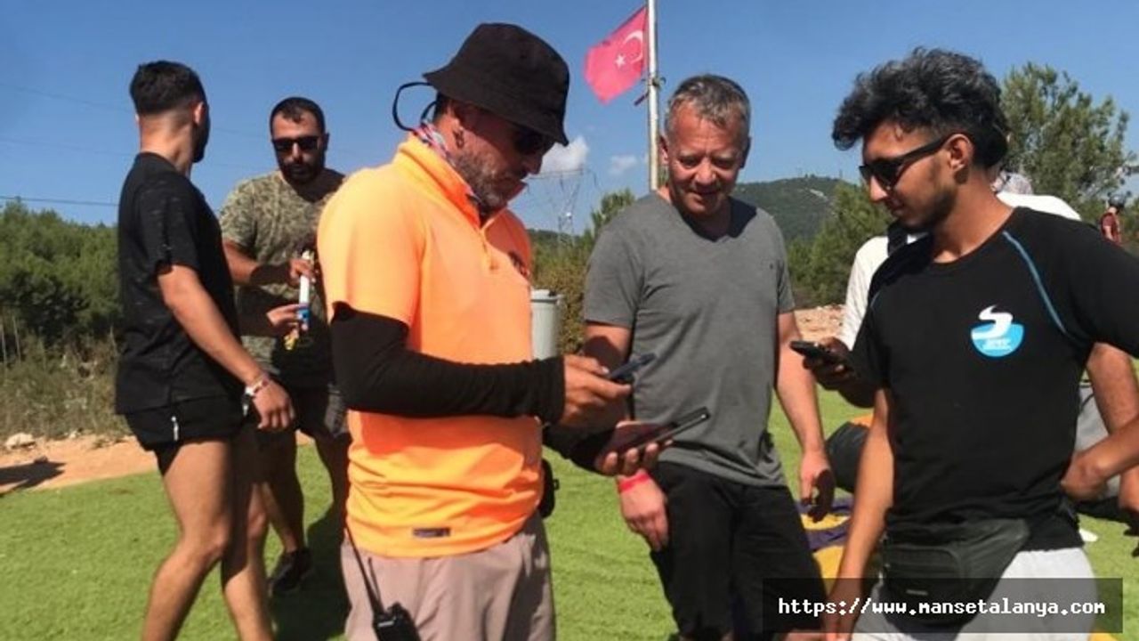 ALANYA'DA 10 PARAŞÜTÇÜ UÇUŞTAN MEN EDİLDİ
