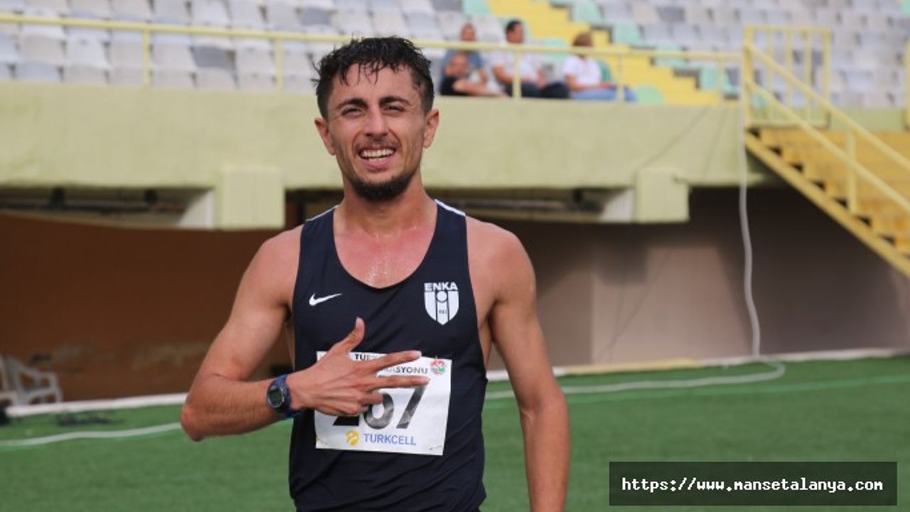 ALKÜ'LÜ MİLLİ SPORCU, TÜRKİYE REKORU KIRDI