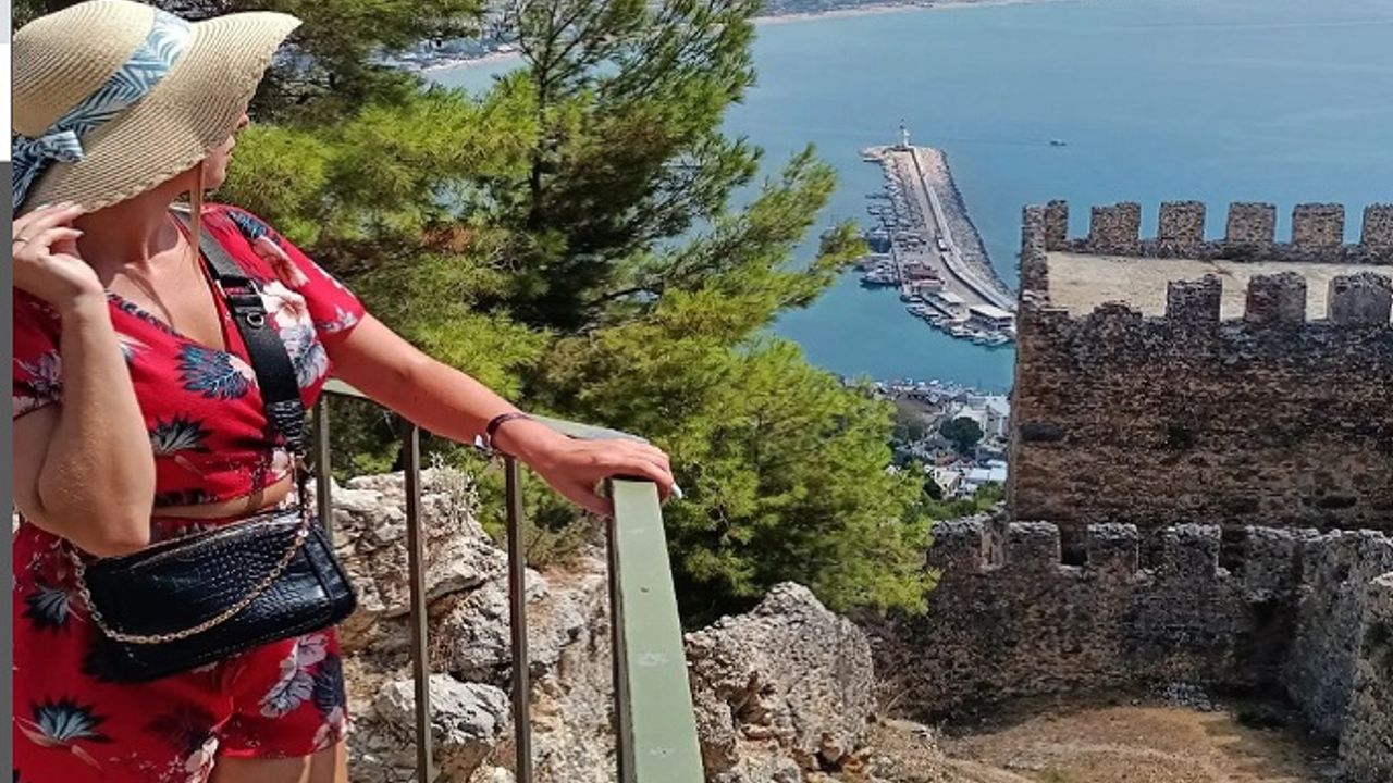 ALTIN YUMURTLAYAN ALANYA KALESİNİN ZİYARETÇİSİ SAYISI İKİYE KATLADI