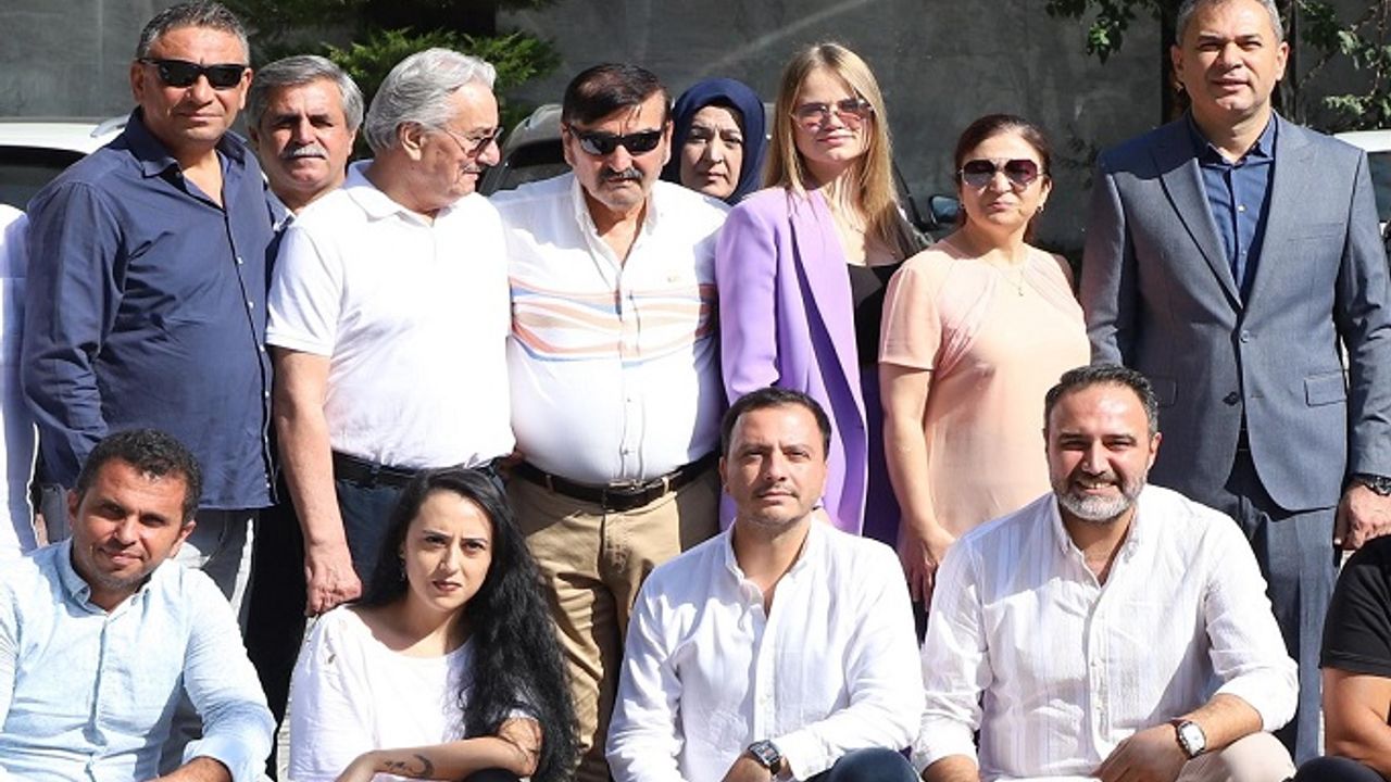 AK PARTİ ALANYA BAŞKANI TAVLI GAZETECİLERLE BULUŞTU
