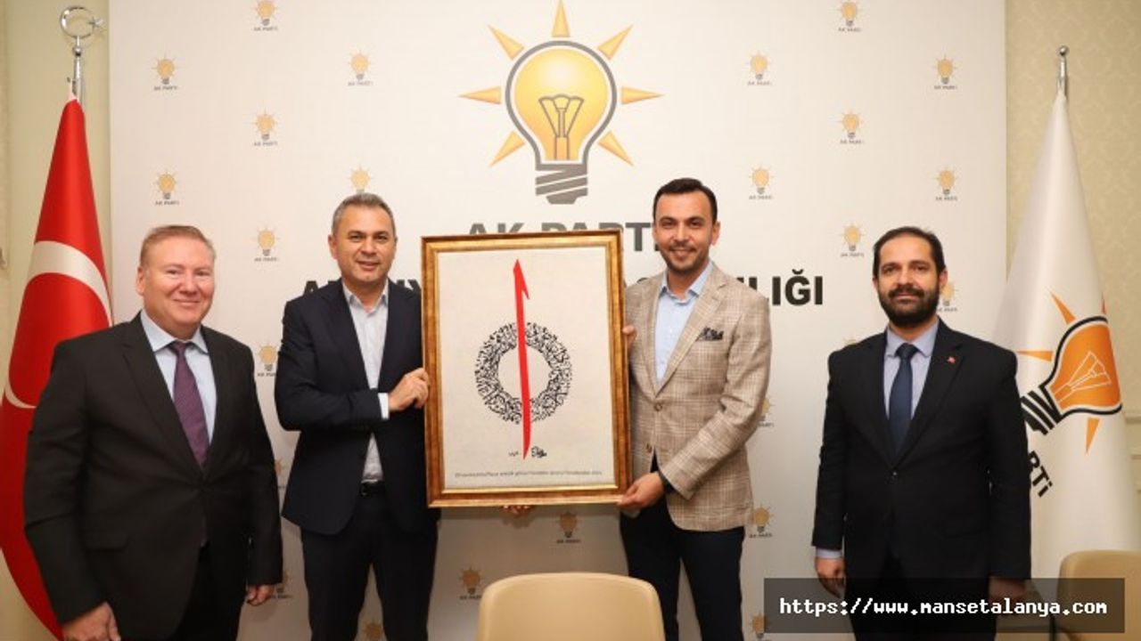 AK PARTİ ALANYA'DAN TOKLU'YA PLAKETLİ TEŞEKKÜR