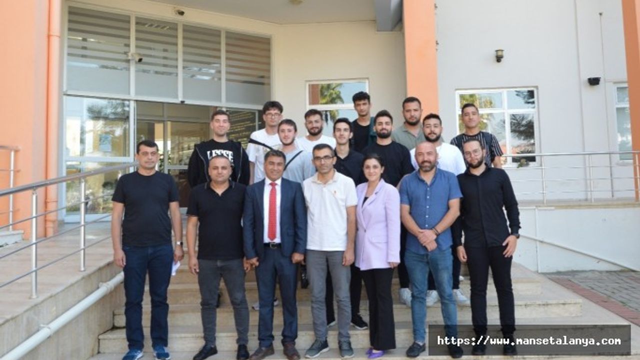 ALKÜ’DE CUMHURİYETİN 100. YILINDA TÜRK HAVACILIĞI ETKİNLİĞİ