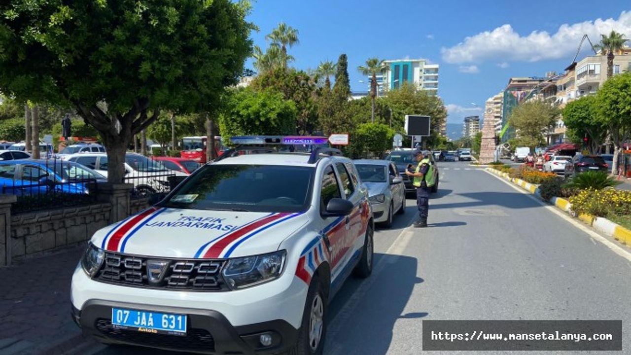 TRAFİK CEZALARINDA YENİ DÖNEM! BUNLARI YAPAN KAT KAT YANACAK!