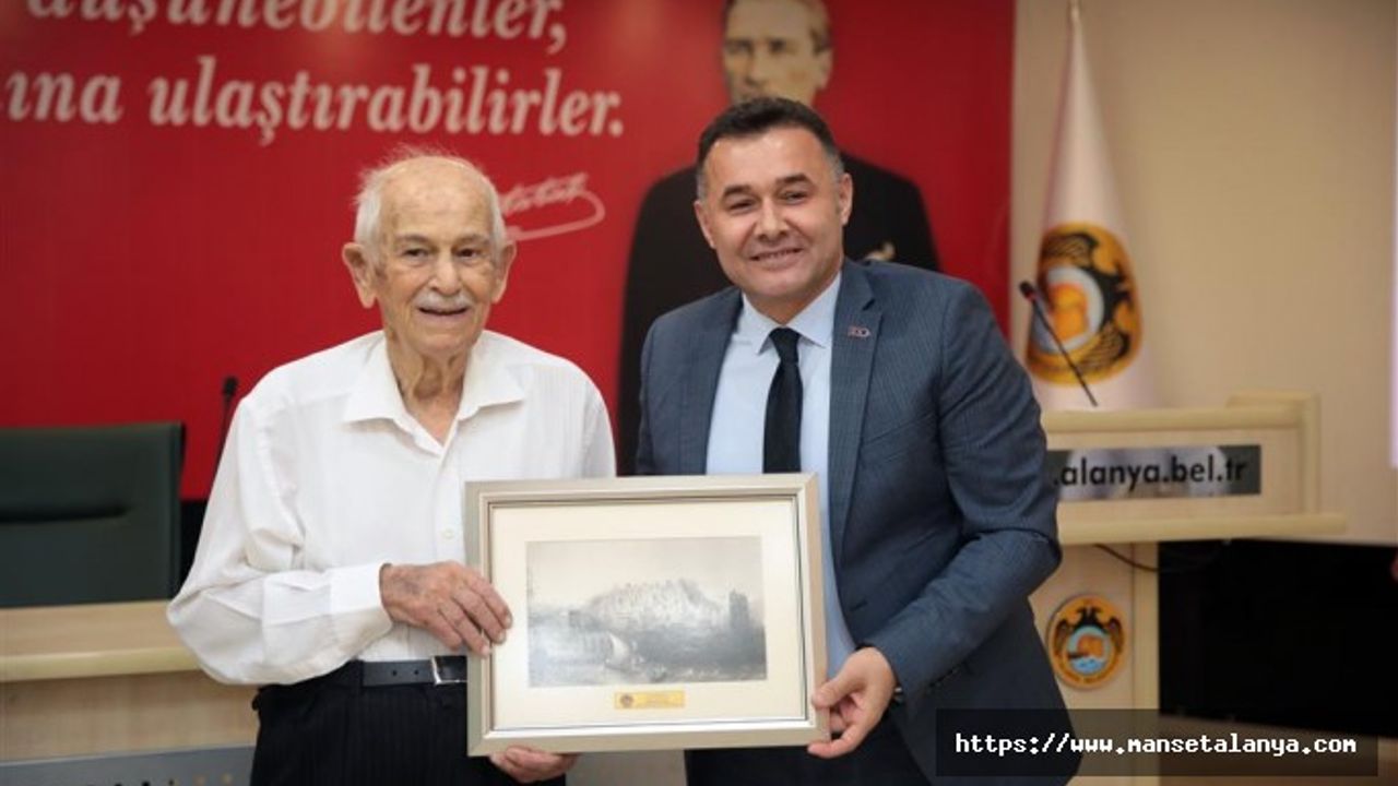 “BİR BELEDİYE BAŞKANININ KALEMİNDEN” KİTABI