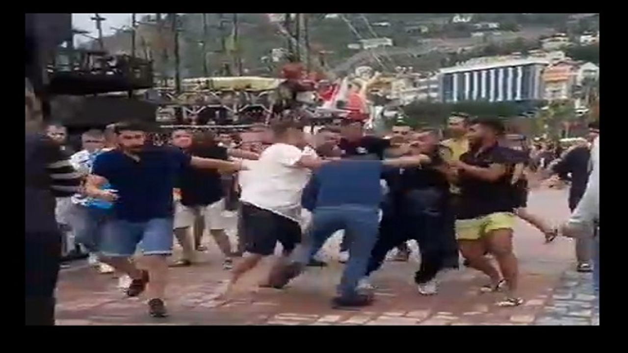 ALANYA İSKELESİNDE "HALAT BAĞINI KESME" KAVGASI