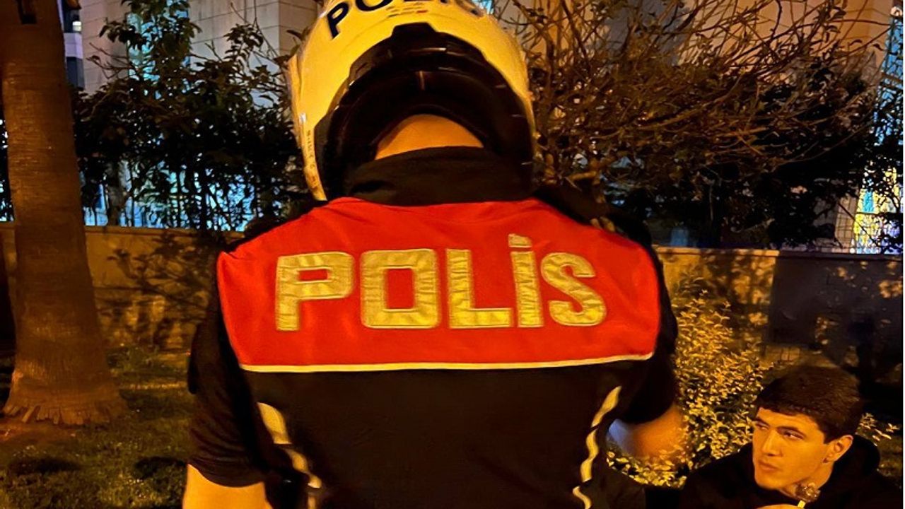 Alanya'da Turizm Sezonu Denetimle Açıldı: 346 Şahıs Sorgulandı
