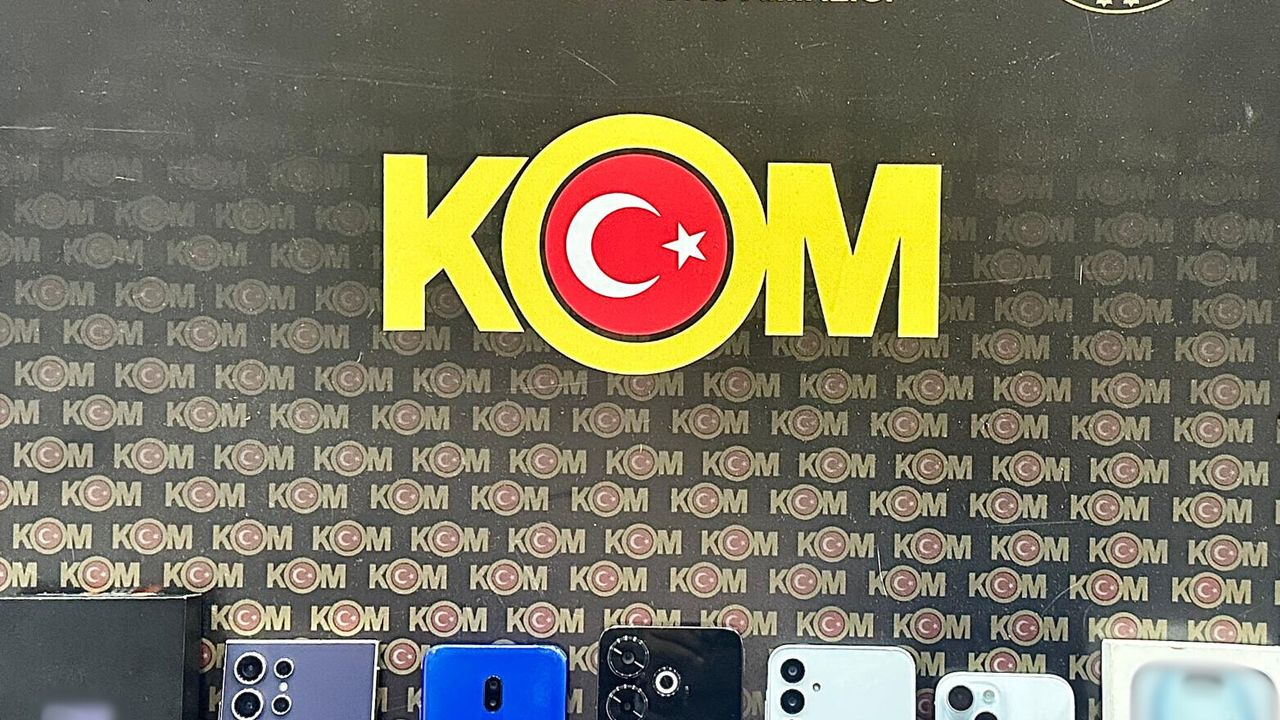 Alanya’da Kaçak Cep Telefonu Operasyonu: Antalya Genelinde KOM’dan Darbe Üstüne Darbe!