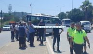 ALANYA KONAKLI'DA TRAFİK KAZASI: 13 YARALI