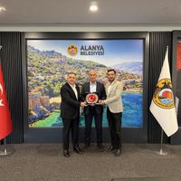 SİYASET