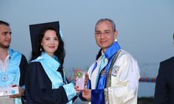Alanya ALKÜ'de mezuniyet heyacanı