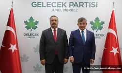 Davutoğlu, Mevlüt Demir'i Alanya belediye başkan adayı olarak açıkladı