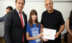 Alanya'da Karne Töreni Heyecanı: 63.050 Öğrenci Karne Alacak