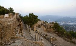 3000 Yıllık Tarih: Alanya’da Antik Oyunun İzleri. Roma tavlası