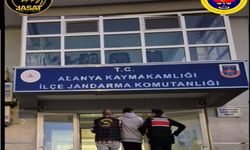 Jandarma Dedektifleri Alanya'da suçluları yakalıyor