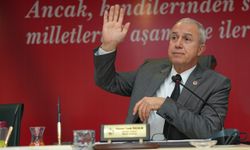 BAŞKAN ÖZÇELİK’TEN BORÇLARLA İLGİLİ ÇARPICI AÇIKLAMALAR