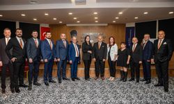Meslektaşın Yükünü Hafifletmeye Talip: Sönmez Resmen Aday