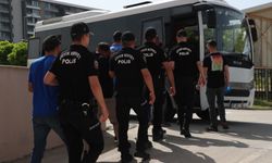 Cinayetten Dolandırıcılığa: Antalya Polisi 2 Haftada 1316 Kişiyi Adalete Teslim Etti