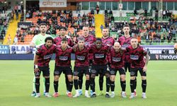Sezon Finalinde Şov: Enes ve Arda Sahne Aldı, Alanyaspor Kazandı