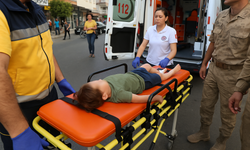 Mahmutlar’da Dehşet Anları: Küçük Çocuk Motosikletin Çarpmasıyla Yaralandı