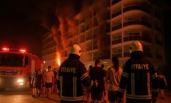 ALANYA’DA OTELDE YANGIN PANİĞİ: 600 TURİST TAHLİYE EDİLDİ