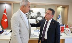 “Alanya Belediye Başkanı Özçelik’ten Muhittin Böcek Mesajı: ‘Adalet Siyasetin Aracı Olamaz!’”