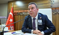 Flaş Haber: Muhittin Böcek Görevden alındı. Gözler Meclis Seçimine Çevrildi