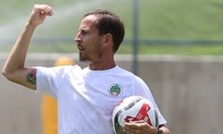 Pereira: “Transfer Belirsiz, Mevcut Kadro ile Devam. Fenerbahçe’ye Karşı Hazır Olacağız”
